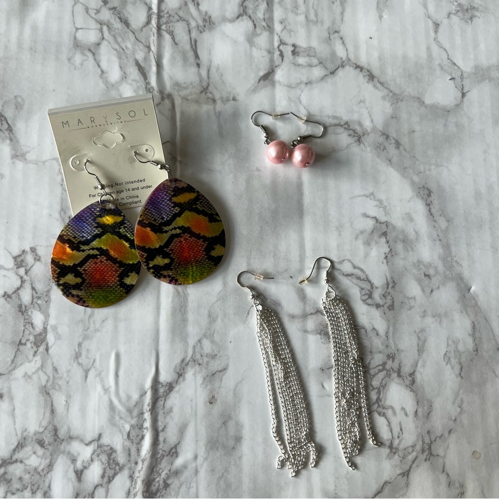 Boutique 3 pairs of marysol earrings